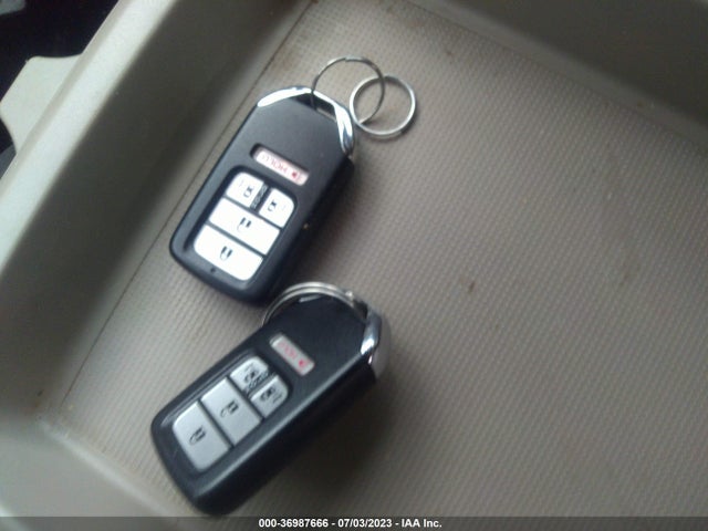 Honda ODYSSEY SE 2016 5FNRL5H32GB150388 Image 3
