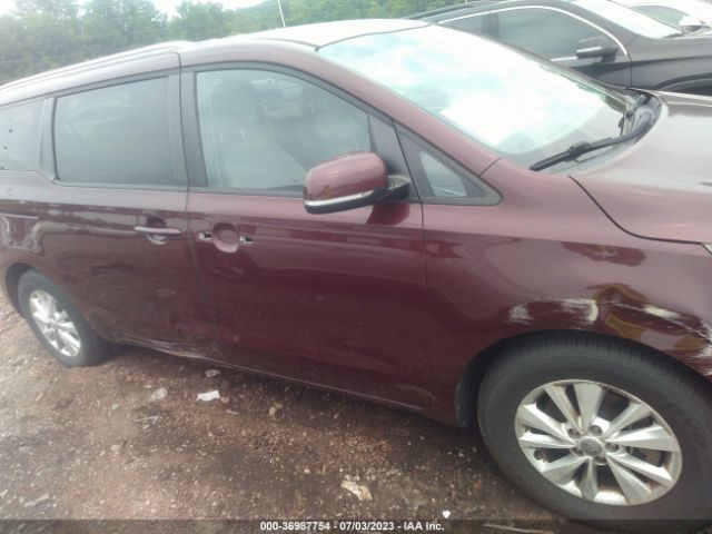 KNDMB5C19F6058885 KIA SEDONA LX