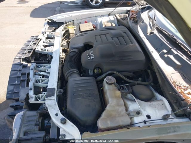 2C3CDZAG1KH563501 Dodge Challenger Sxt