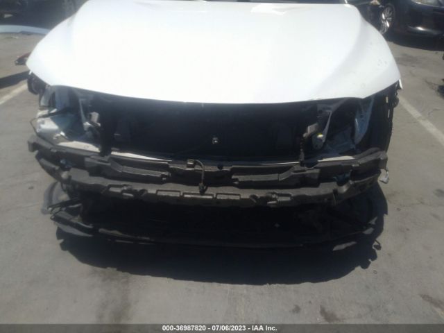 4T1B61HK8JU006315 Toyota CAMRY XSE