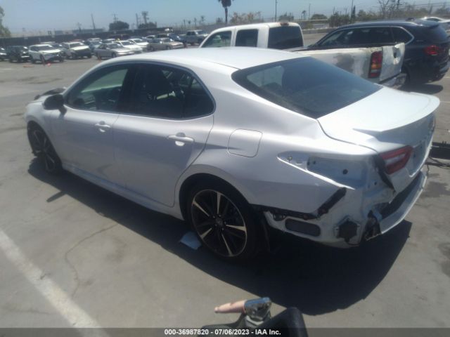 4T1B61HK8JU006315 Toyota CAMRY XSE
