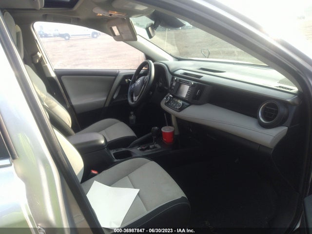 2017 TOYOTA RAV4 XLE VIN: 2T3WFREVXHW389058