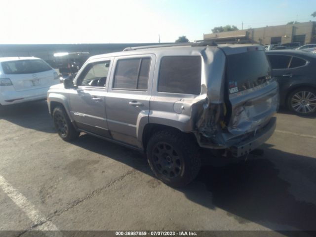 1C4NJPFA0HD122888 Jeep Patriot Latitude