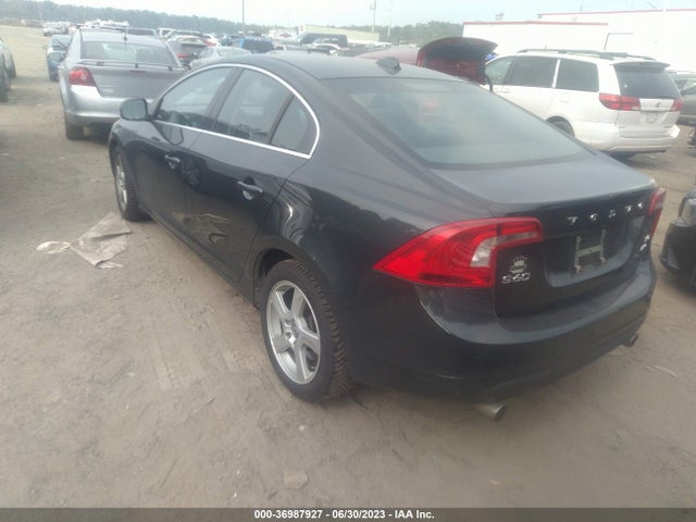 2013 VOLVO S60 T5 VIN: YV1612FH9D2206017