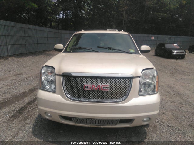 2013 GMC YUKON XL DENALI VIN: 1GKS2MEF4DR155485