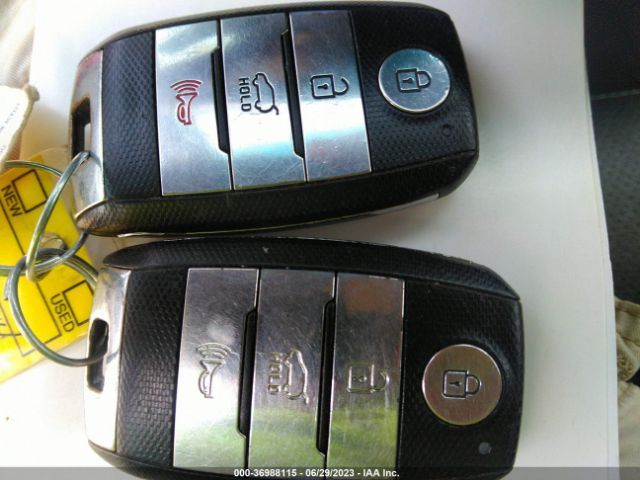5XYKW4A75EG433311 KIA SORENTO SX
