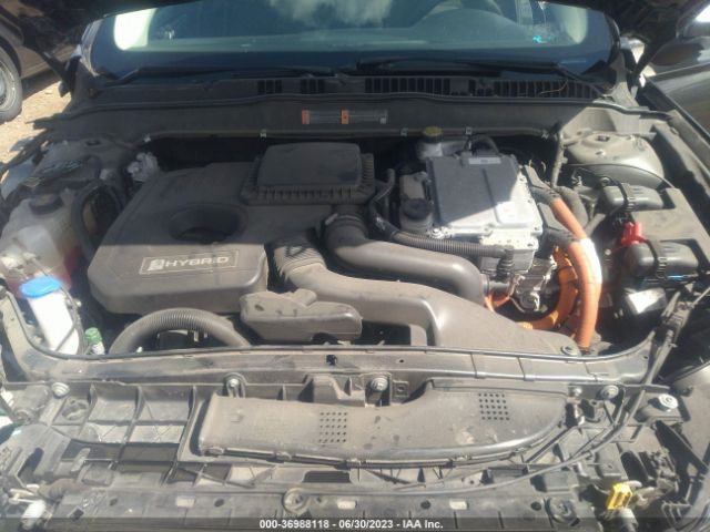 3FA6P0LUXJR168871 Ford Fusion Hybrid Se