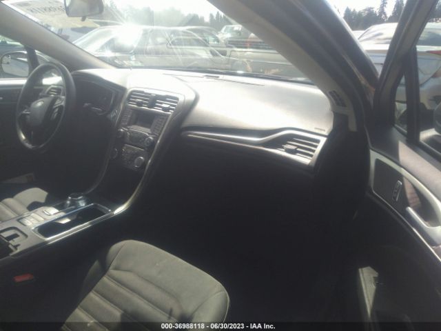 3FA6P0LUXJR168871 Ford Fusion Hybrid Se
