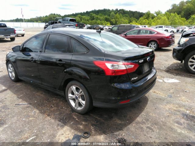 1FADP3F2XEL183572 Ford FOCUS SE
