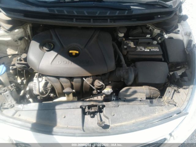 KNAFK4A66F5364091 KIA FORTE LX