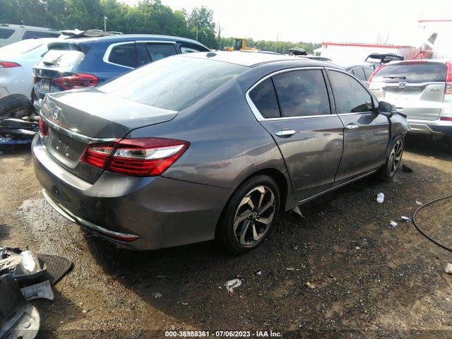 2016 HONDA ACCORD SEDAN EX-L VIN: 1HGCR2F83GA135832