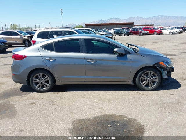 Hyundai ELANTRA SEL 2018 5NPD84LF1JH256802 Image 6