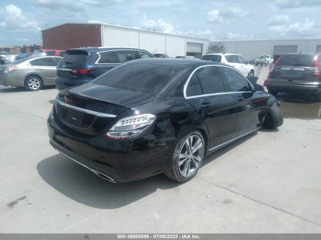 2017 MERCEDES-BENZ C-CLASS C 300 VIN: 55SWF4JB4HU201881