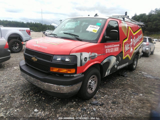 Chevrolet EXPRESS CARGO VAN 2019 1GCWGAFP6K1184695 Image 2