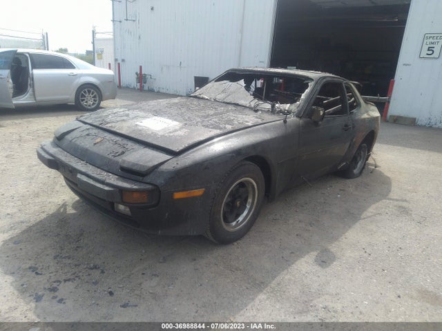 1983 PORSCHE 944 WP0AA0945DN451425 Photo 1