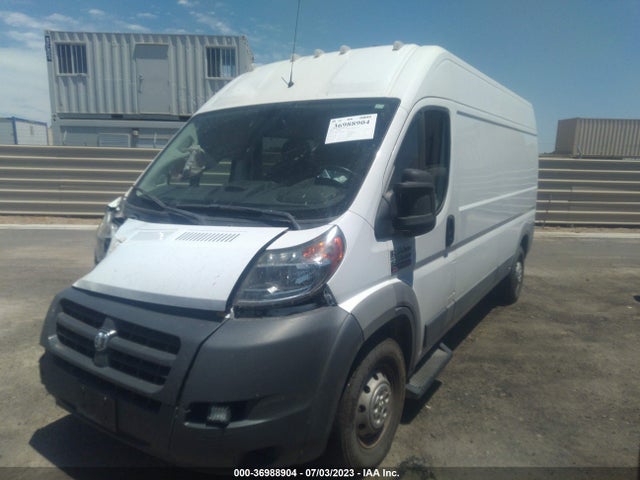 3C6TRVDG2JE103508 RAM Promaster Cargo Van