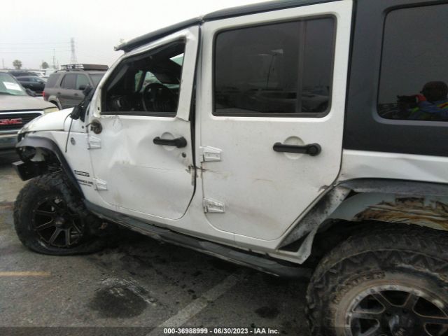1C4BJWDG1HL630748 Jeep Wrangler Unlimited Sport