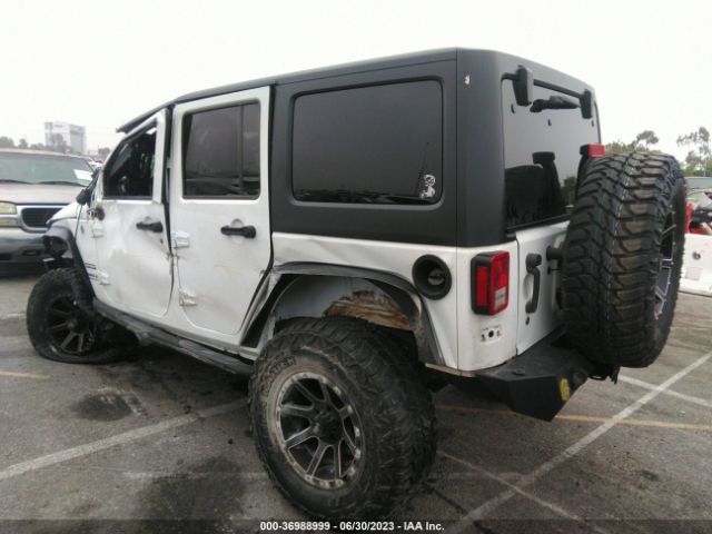1C4BJWDG1HL630748 Jeep Wrangler Unlimited Sport