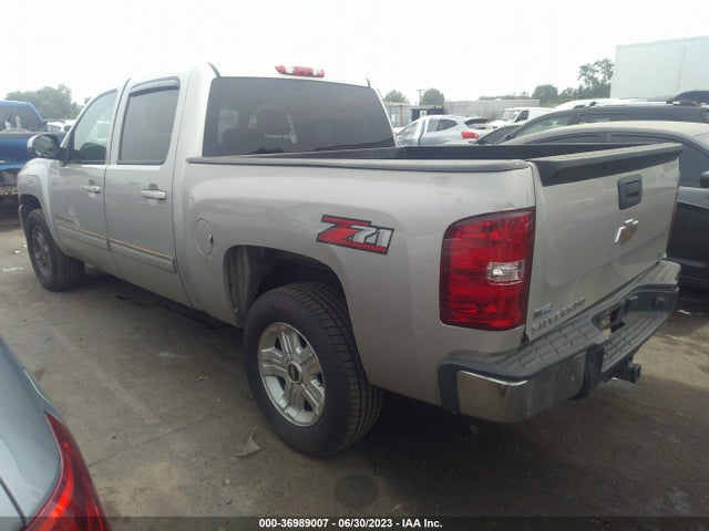 2009 CHEVROLET SILVERADO 1500 LT VIN: 3GCEC23039G227096