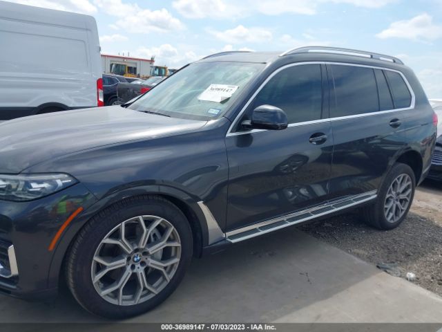5UXCW2C52KL083235 BMW X7 Xdrive40i