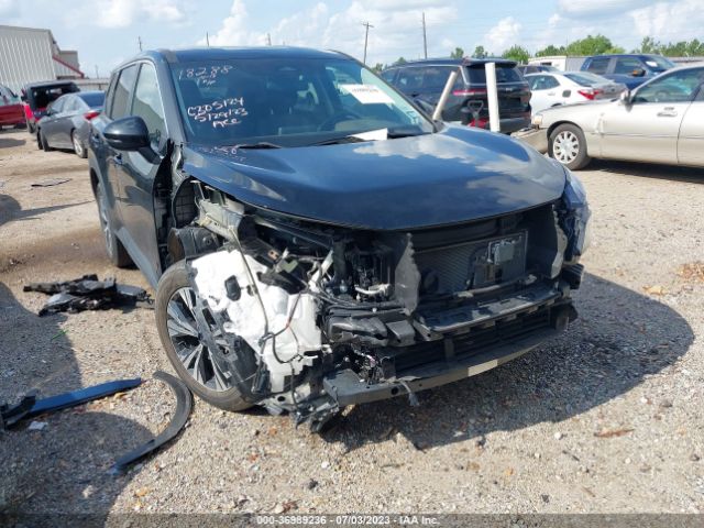 5N1BT3BA3NC700975 Nissan ROGUE SV