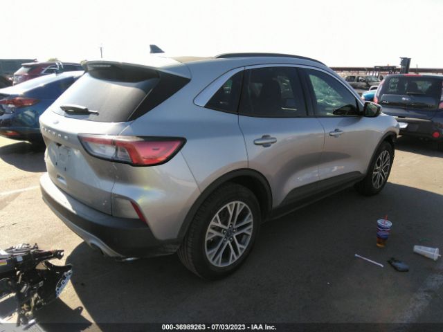 1FMCU0H6XNUA37515 Ford ESCAPE SEL