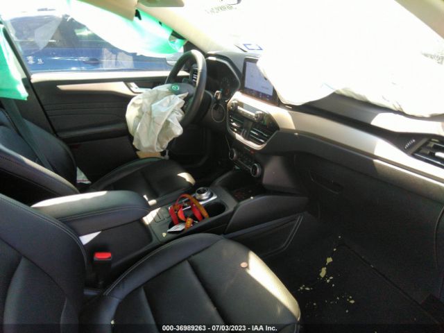 1FMCU0H6XNUA37515 Ford ESCAPE SEL