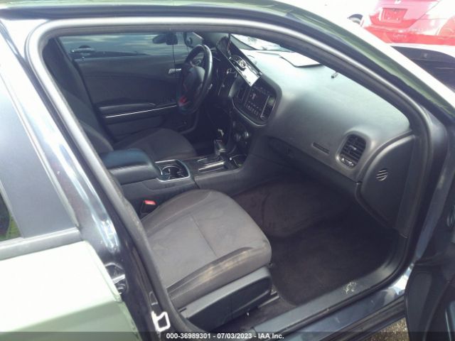 2C3CDXJG4HH563988 Dodge Charger Sxt