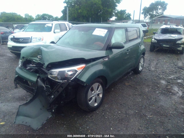 KIA Soul Base 2014 KNDJN2A26E7025811 Image 2