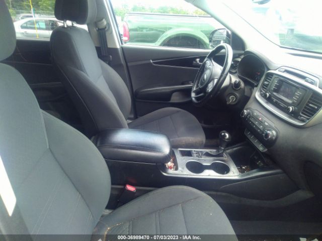 5XYPGDA33GG024338 KIA SORENTO LX