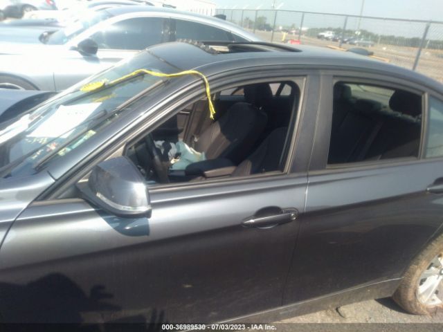 WBA8A3C37HA067172 BMW 3 Series 320i Xdrive