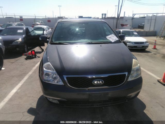KNDMG4C70E6578844 KIA SEDONA LX