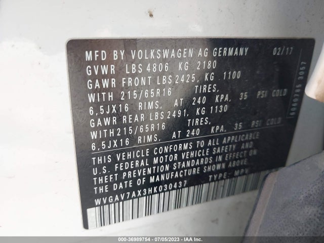 WVGAV7AX3HK030437 Volkswagen TIGUAN