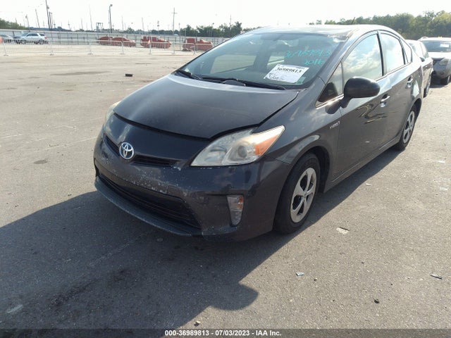 Toyota Prius Four/five/three/one/two 2014 JTDKN3DU6E0368604 Image 2