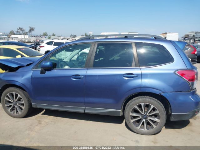 JF2SJGEC4HH446944 Subaru Forester Premium