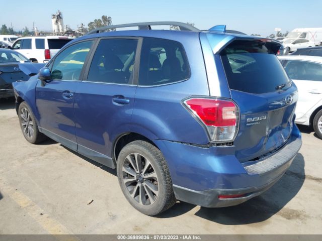 JF2SJGEC4HH446944 Subaru Forester Premium
