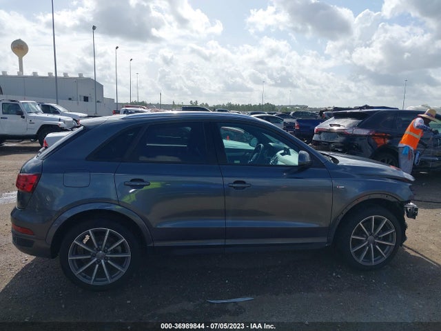 WA1BCCFS2JR028559 Audi Q3 Premium/sport Premium