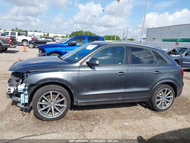 WA1BCCFS2JR028559 Audi Q3 Premium/sport Premium