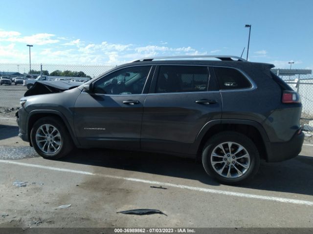 1C4PJLLB8KD176574 Jeep Cherokee Latitude Plus