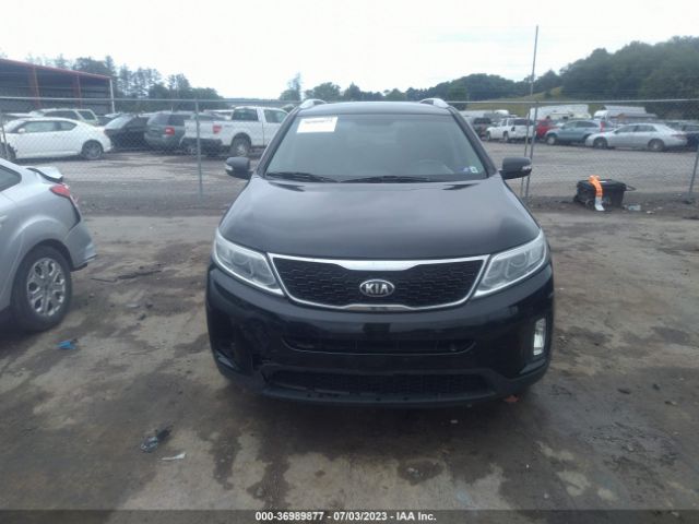 5XYKTCA63EG500790 KIA SORENTO LX