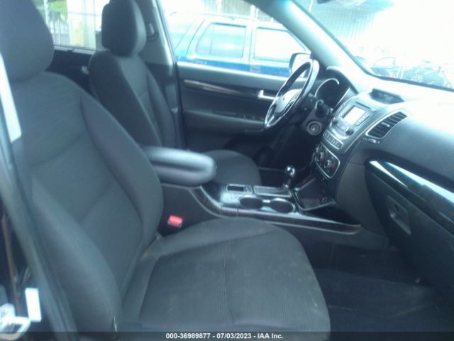 5XYKTCA63EG500790 KIA SORENTO LX