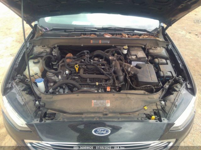 3FA6P0HD8LR235222 Ford FUSION SE