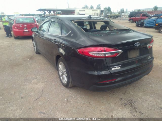 3FA6P0HD8LR235222 Ford FUSION SE