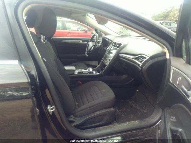 3FA6P0HD8LR235222 Ford FUSION SE