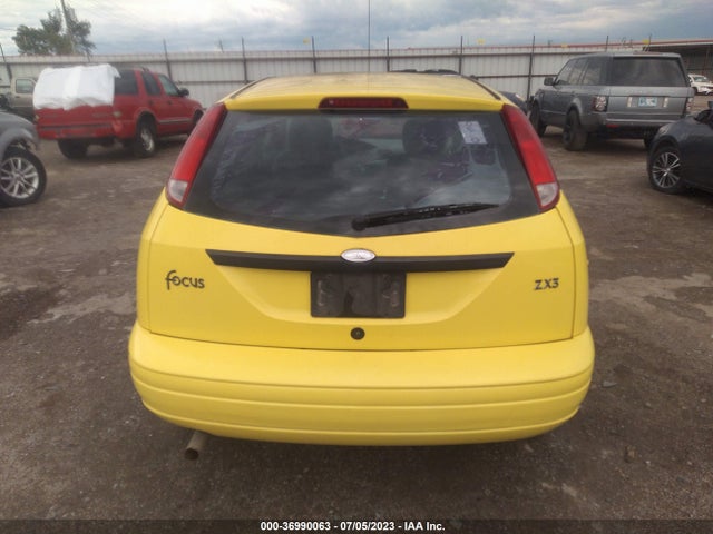 2001 FORD FOCUS ZX3 VIN: 3FAFP31311R210131