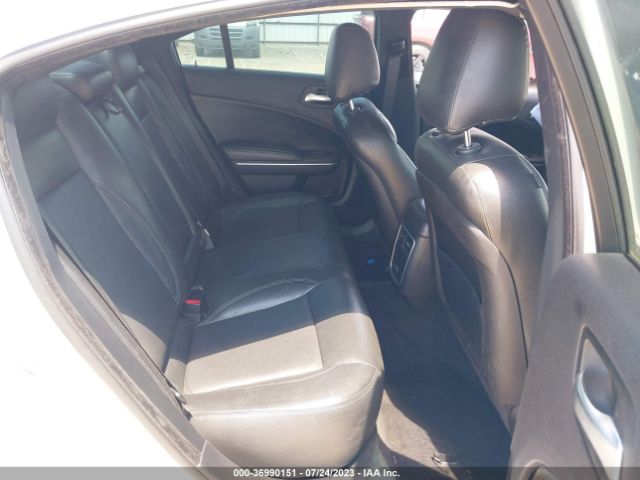 2C3CDXBG2FH890840 Dodge Charger Se