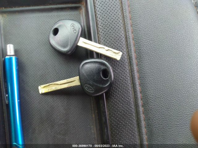 KNADM5A34G6625386 KIA RIO LX