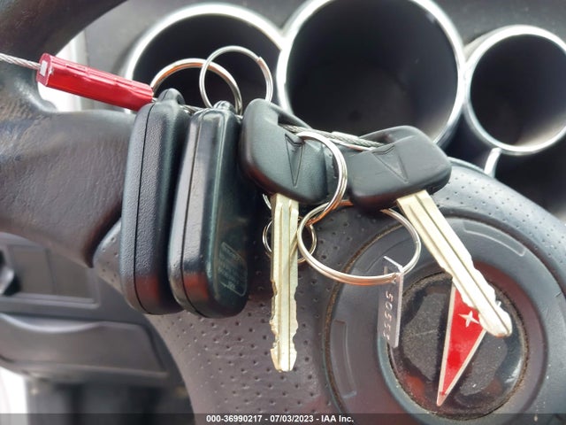 2007 PONTIAC VIBE VIN: 5Y2SL65877Z429935