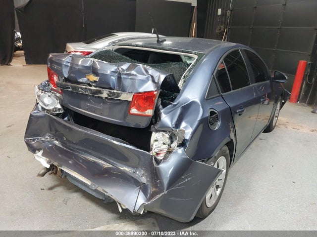 1G1PA5SG7E7111204 Chevrolet CRUZE LS