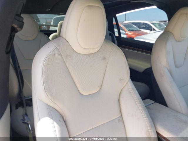 7SAXCBE55PF386029 Tesla MODEL X